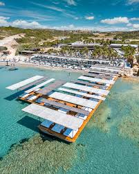 Fly-Inn Beach Club Çeşme