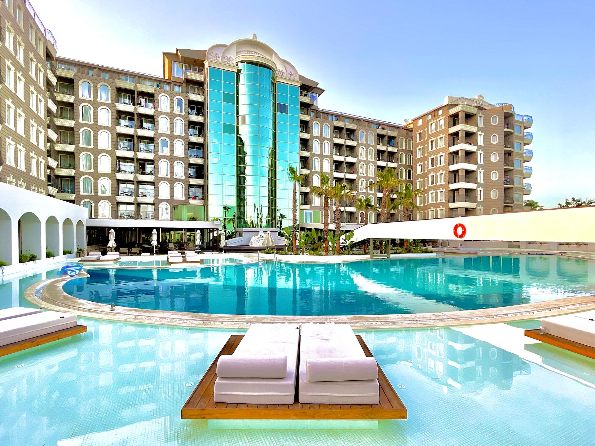 Laur Hotels Experience & Elegance
