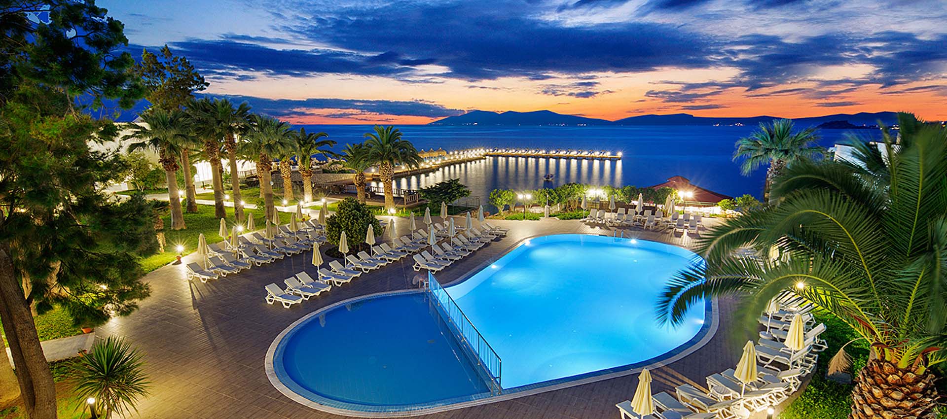 Le Bleu Hotel & Resort