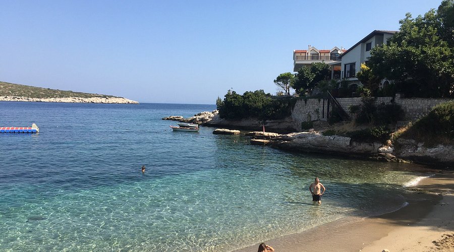 Burgazada Akvaryum Plajı