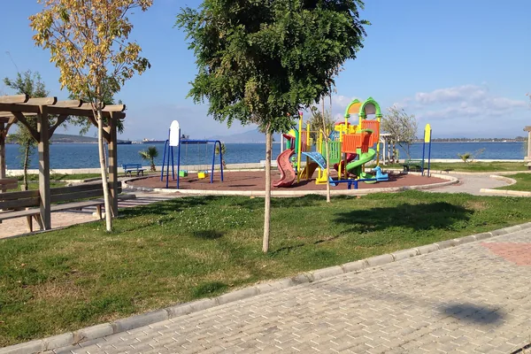 Aliağa sahil bandı
