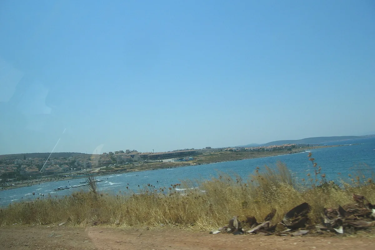 Ildır mahallesinde deniz kıyısı