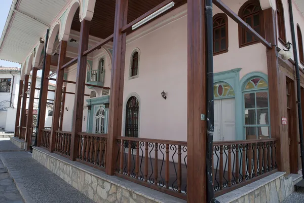 Muğla'da Şeyh Camii'nin ahşap direkli son cemaat yeri