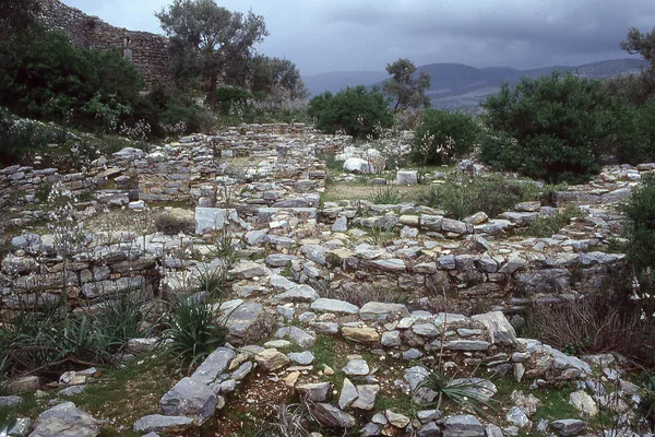 Kıyıkışlacık'ta Iasos antik kentinde bazilika kalıntıları