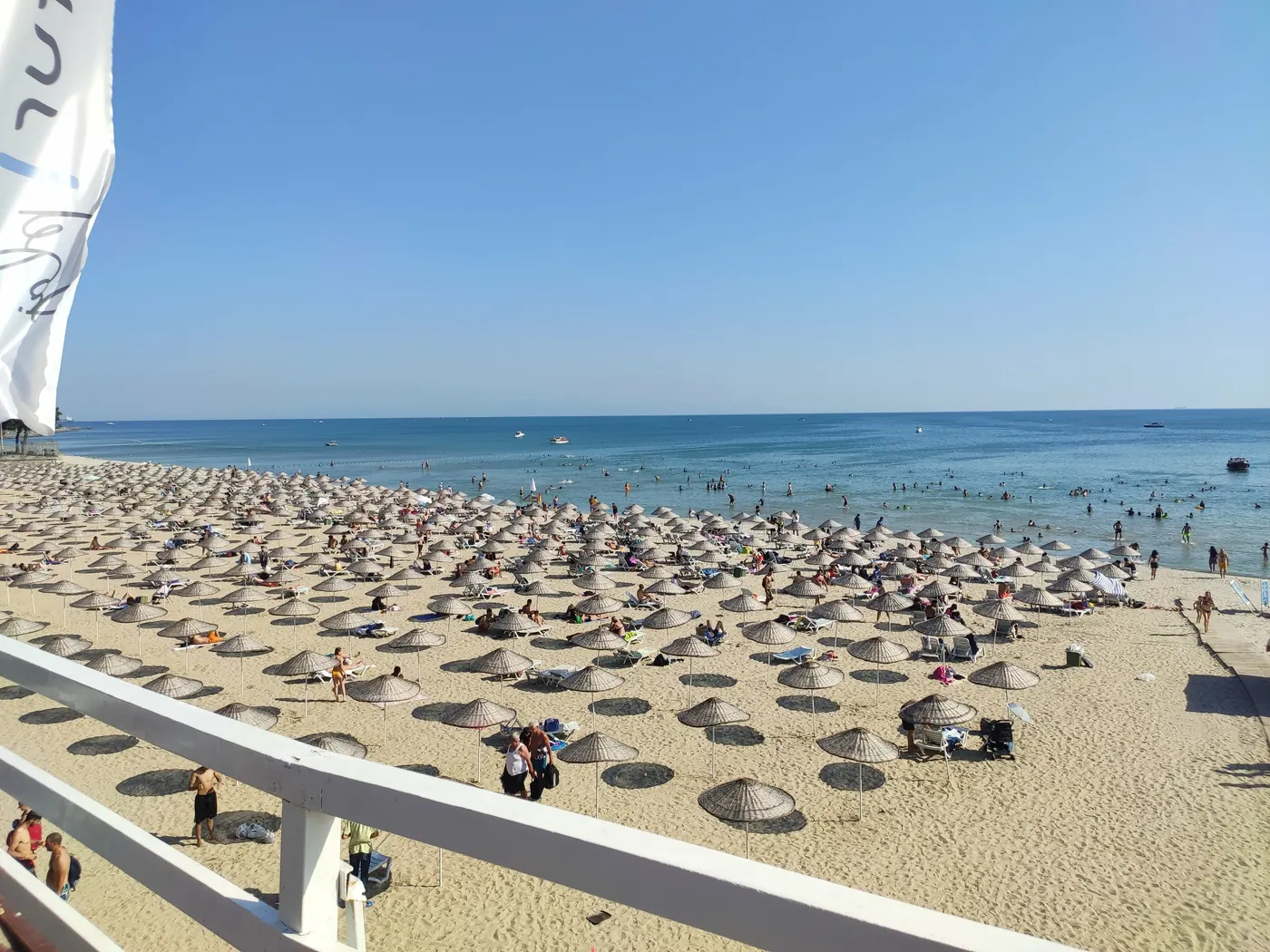 Florya Güneş Plajı kum sahili