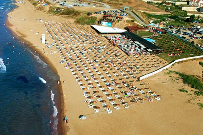 Kilyos Tırmata Beach aile alanı