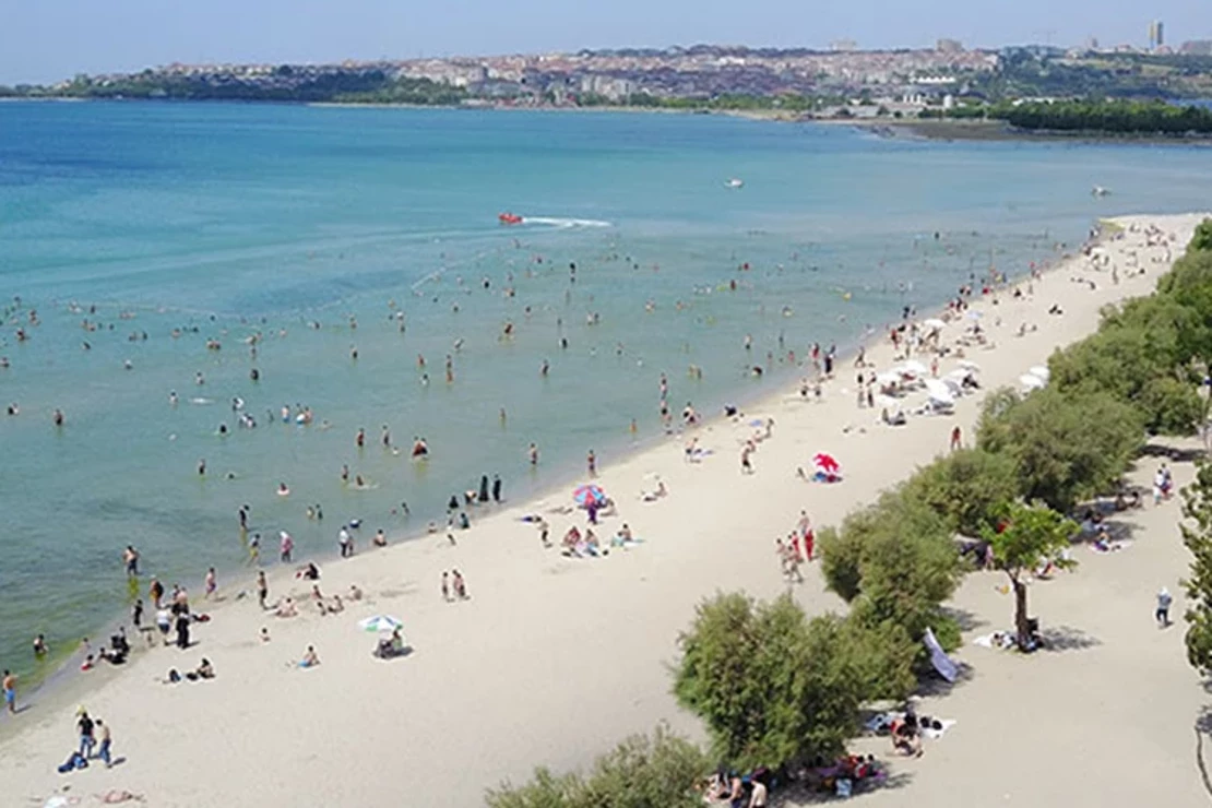 Florya Menekşe Plajı